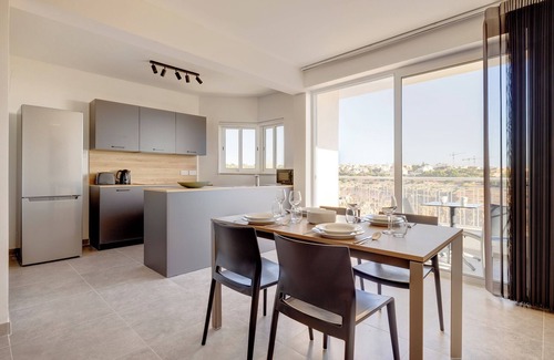 San Gwann Apartment | Central Apartment with Valley Views