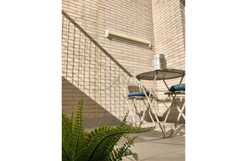 San Pablo Apartment | Central apartment with private parking