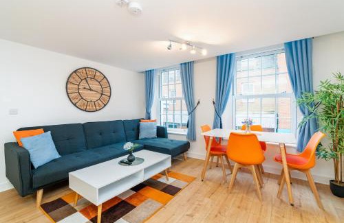 Andover Apartment | Central Apartment With 55” Smart TV+Netflix