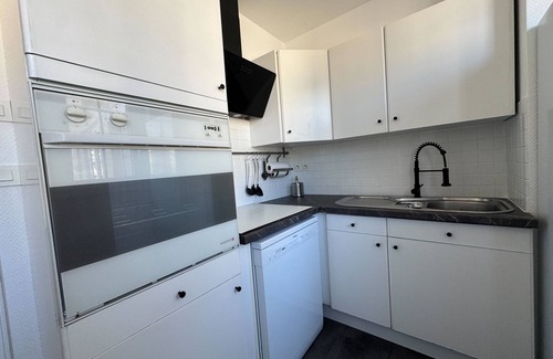 Vaugueux Apartment | Central apartment with balcony - castle view