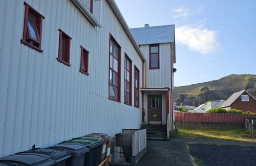 Vestmannaeyjar Apartment | Central Apartments
