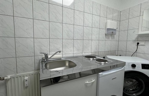 Berkheim Apartment | Central apt for 6 in Esslingen