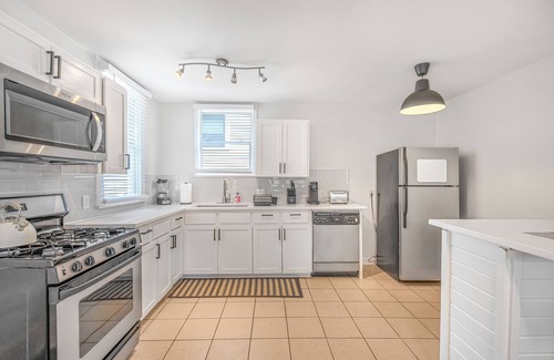 Hyde Park Apartment | Central Austin Hyde Park 1 Bed 1 Bath Apartment