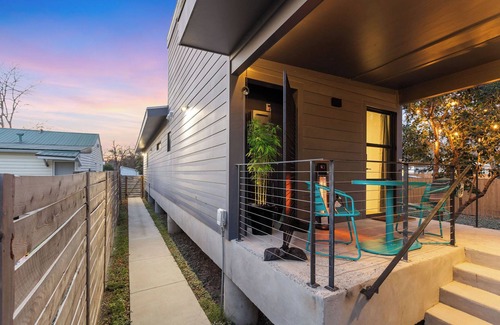 Brentwood Apartment | Central Austin Nest - Private Studio