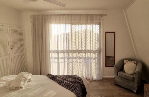Bargara Apartment | Central Bargara Beach Bungalow by UG