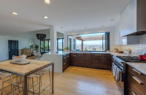 Panorama Heights House | Central Boulder/Outdoor "Living Room" w/mountain views/walk downtown