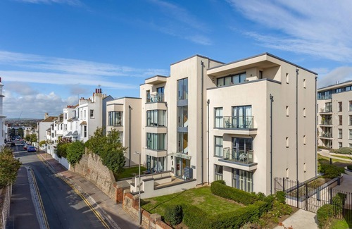 Brighton City Centre Apartment | Central Brighton Apartment