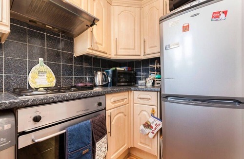 Somers Town Apartment | Central Camden Flat With Terrace For 4 People