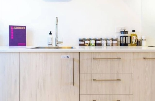 Christchurch City Centre House | Central City Charm: Pet-Friendly Studio
