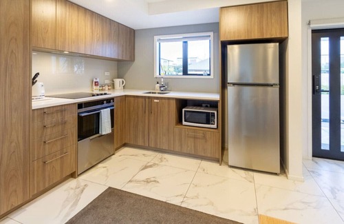 Christchurch House | Central City Hideout with/Free Car parking