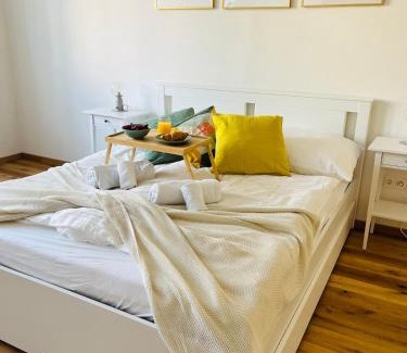 Jakomini Apartment | Central City Retreat