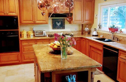 Santa Maria House | Central Coast Wine Country Villa