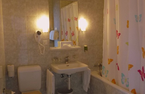 Unterseen Hotel | Central Continental Hotel