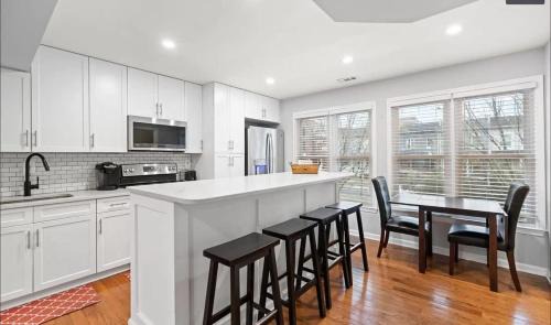Columbia Heights House | Central Convenient Home with Free Parking #DCottage