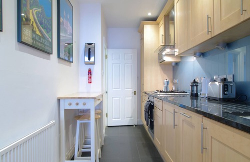 Bishop's Apartment | Central Covent Garden Plus Peaceful Bedrooms