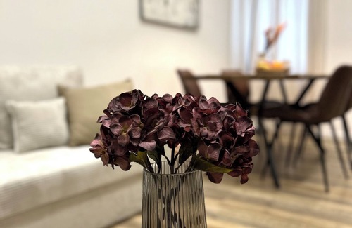 Sudstadt Sudlicher Teil Apartment | Central designer apartment for up to 5 people - stylish & close to the city center
