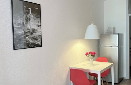 Verlegerviertel Apartment | Central designer studio near Universities of Applied Sciences