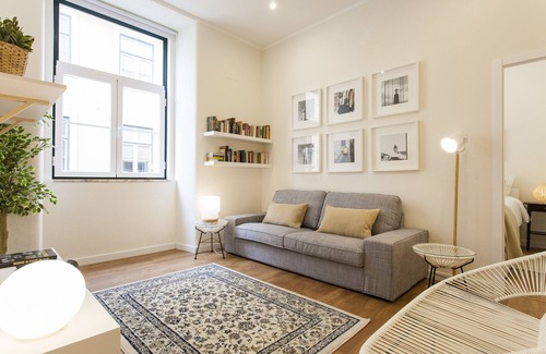 Santa Maria Maior Apartment | Central Downtown 3E up to 13guests by Central Hill