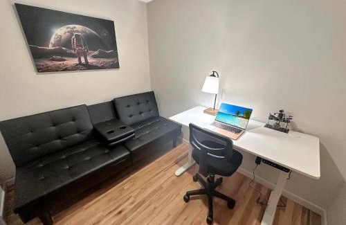 Historic Downtown La Crosse Apartment | Central Downtown Stay