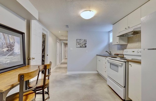 Islington - City Centre West House | Central Etobicoke Bedroom - near Subway Station
