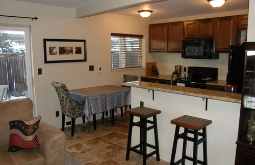 Fairplay Condo | Central Fairplay Condo - granite counters, heated floors - STR permit#2022013136
