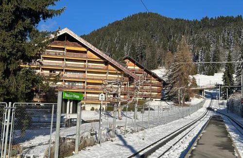 Villars-sur-Ollon Apartment | Central flat in Villars sur Ollon, Amethyste, for 4, with two double beds, balcony and 75m to ski-train