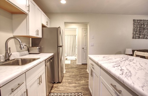 Flagstaff House | Central FLG,1BR-1BA, Private Entrance, close to downtown, Easy to Snowbowl, NAU