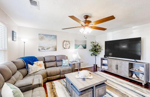 Galveston House | Central Galveston Cottage