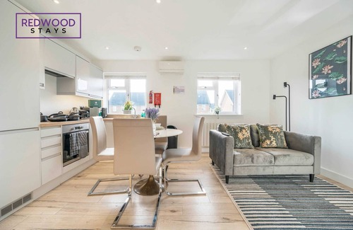Basingstoke Apartment | Central Gem by Festival Place | Netflix, Free Parking, WiFi