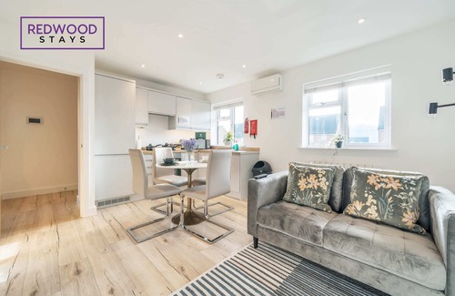 Basingstoke Apartment | Central Gem by Festival Place | Netflix, Free Parking, WiFi