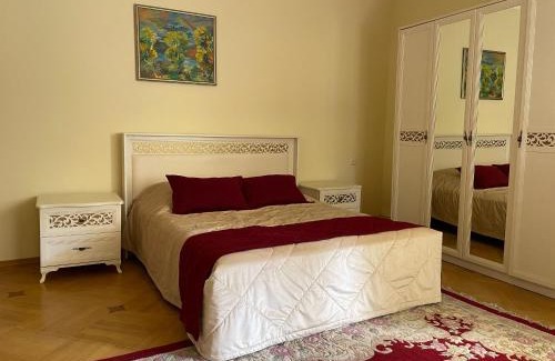 Kentron House | Central Guesthouse