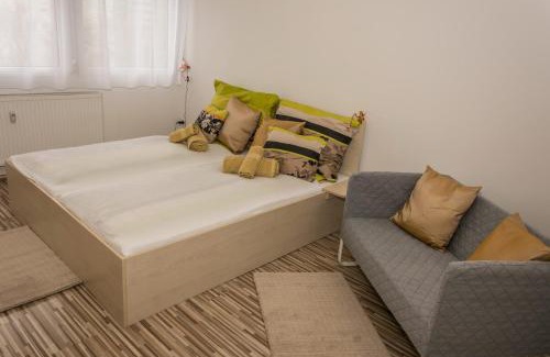 Erzsebetfalva Apartment | Central Home- Pesterzsébet