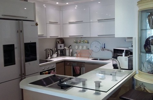 Kyrenia Apartment | CENTRAL HOTEL STYLE FLAT ALL MOD CONS
