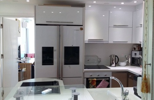 Kyrenia Apartment | CENTRAL HOTEL STYLE FLAT ALL MOD CONS