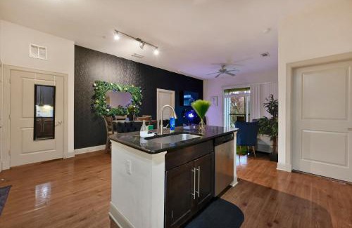 Astrodome Apartment | Central Houston Stay - Walk to NRG Stadium, Relax by the Pool, and More!