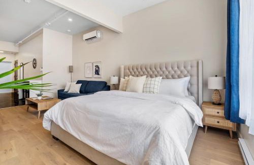 Gay Village Apartment | Central King Studio