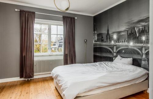 Hagfors Municipality Villa | Central Lakefront Retreat