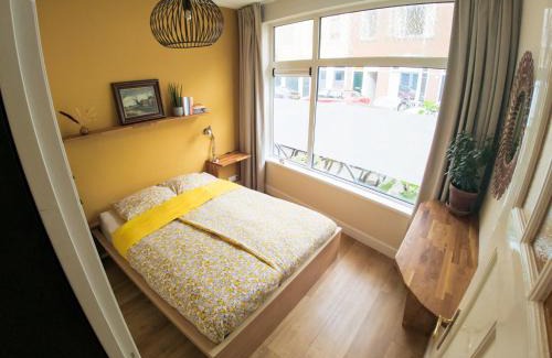 Utrecht Apartment | Central located apartment - groundfloor & garden