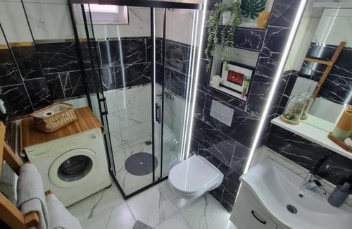 Antalya City Centre Apartment | Central Location 2 Bedroom Apt
