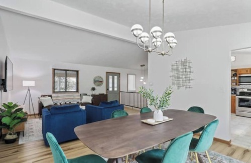 West Omaha House | Central Location+ 2 living spaces+ covered patio!