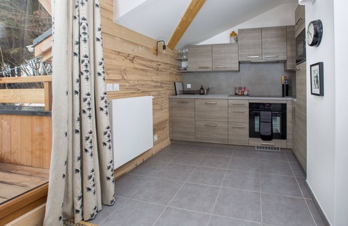 Morzine Apartment | Central location Luxury 2 bed 2 bath Apartment
