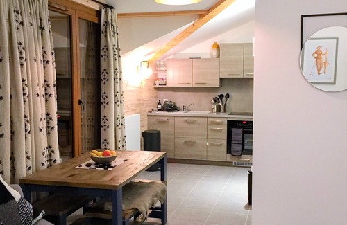 Morzine Apartment | Central location Luxury 2 bed 2 bath Apartment