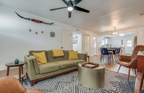 Shearer Hills - Ridgeview House | Central Location-Modern Home-Perfect For Families