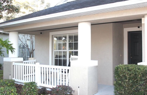 Wesley Chapel South House | Central location perfect for family and friends vacation home