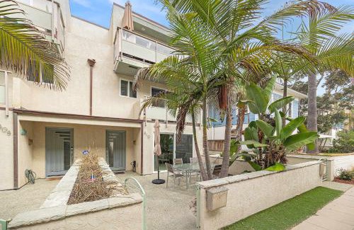 South Mission Beach House | Central Location Villa - 2 blocks Mission Beach