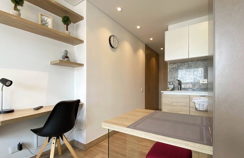 Chapinero Apartment | Central Loft near Movistar Arena