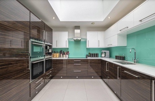 Mildmay House | Central London Luxurious 4 Bed Show Home in Islington