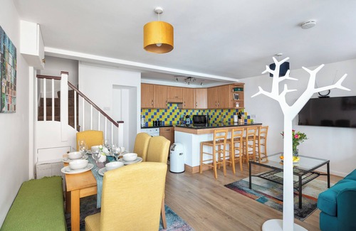 Bryanston and Dorset Square House | | Central London TownHouse on Quiet Mews |