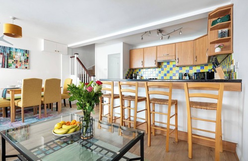 Bryanston and Dorset Square House | | Central London TownHouse on Quiet Mews |