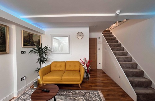 Luton Apartment | Central Luton Executive Suite